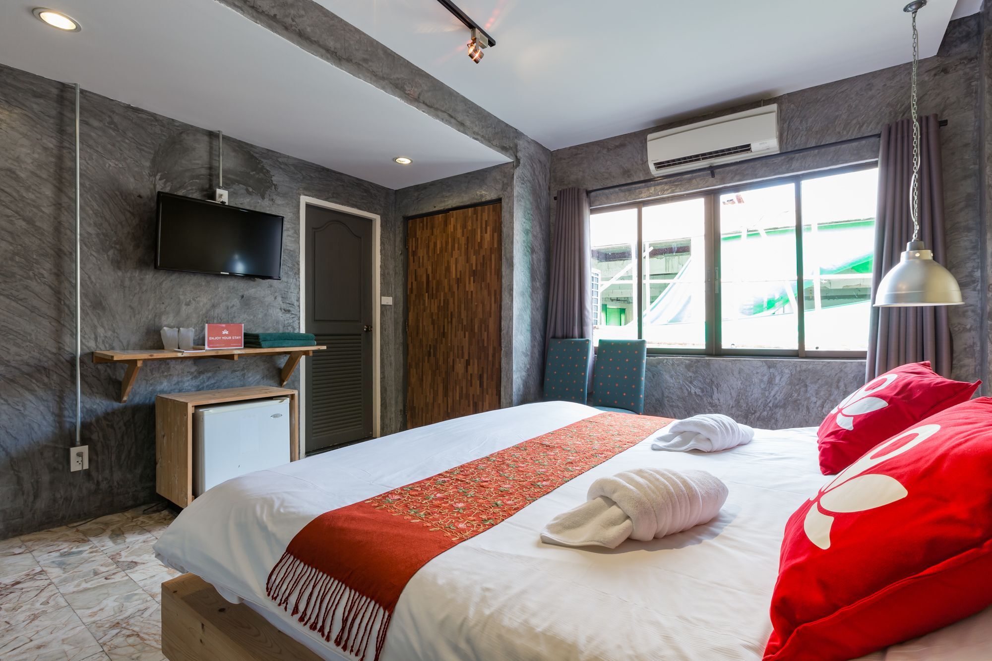 Zen Rooms Roundabout Karon Beach Phuket Kültér fotó